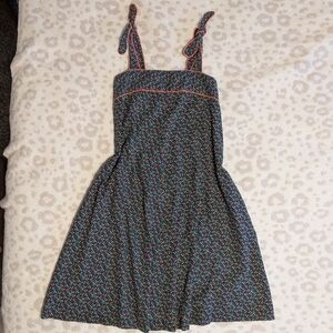 1970s A Line Cotton Floral Patterned Pockets Dress Tie Straps Small Fall Florals